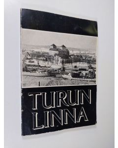 Kirjailijan Martti Santavuori käytetty kirja Turun linna