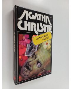 Kirjailijan Agatha Christie käytetty kirja Lomahotellin murhat