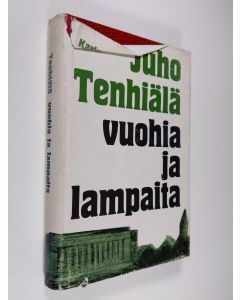 Kirjailijan Juho Tenhiälä käytetty kirja Vuohia ja lampaita
