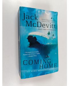 Kirjailijan Jack McDevitt käytetty kirja Coming Home