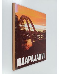Kirjailijan Ilmari ym. Luhtasela käytetty kirja Haapajärvi