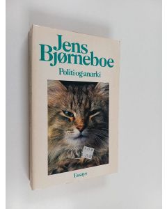 Kirjailijan Jens Björneboe käytetty kirja Politi og anarki - essays