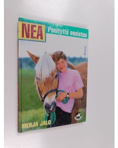 Kirjailijan Merja Jalo käytetty kirja Ponityttö onnistuu (painovirhekappale)