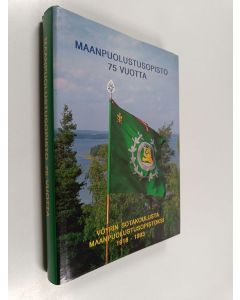 Kirjailijan Keijo Koivisto & Keijo Simola käytetty kirja Maanpuolustusopisto 75 vuotta : Vöyrin sotakoulusta Maanpuolustusopistoksi 1918-1993 (ERINOMAINEN)