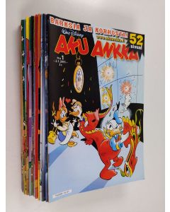 käytetty teos Aku Ankka 2015 nrot 1-2, 4-7, 9-13, 15-16, 18-19, 22, 32-33, 42-43, 47 ja 51