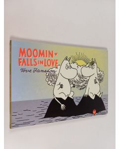 Kirjailijan Tove Jansson käytetty kirja Moomin falls in love