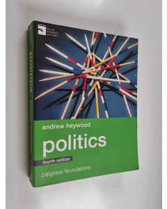 Kirjailijan Andrew Heywood käytetty kirja Politics