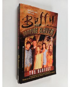 Kirjailijan Richie Tankersley Cusick käytetty kirja The harvest