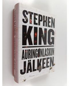 Kirjailijan Stephen King käytetty kirja Auringonlaskun jälkeen