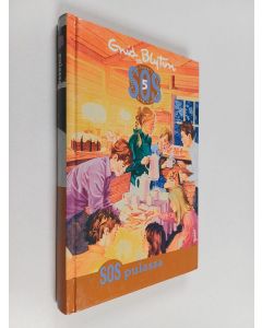 Kirjailijan Enid Blyton käytetty kirja SOS pulassa