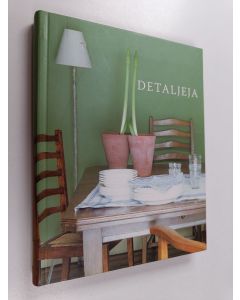 käytetty kirja Detaljeja