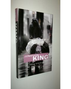 Kirjailijan Jonathon King uusi kirja Varjo pimeässä