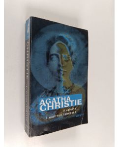 Kirjailijan Agatha Christie k&auml;ytetty kirja Kuolema ilmoittaa lehdess&auml;