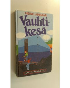 Kirjailijan Heino Ainsaar käytetty kirja Vauhtikesä