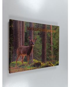 Kirjailijan Juha K. Kairikko käytetty kirja Valkohäntäpeura