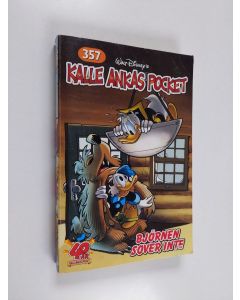 Kirjailijan Walt Disney käytetty kirja Björnen sover inte