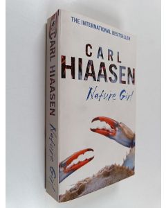 Kirjailijan Carl Hiaasen käytetty kirja Nature Girl