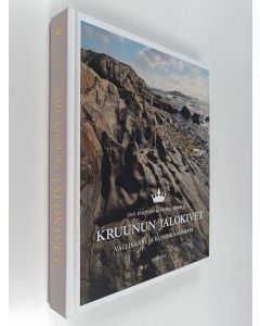 Kirjailijan Ove Enqvist käytetty kirja Kruunun jalokivet : Vallisaari ja Kuninkaansaari - Vallisaari ja Kuninkaansaari
