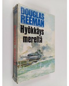 Kirjailijan Douglas Reeman käytetty kirja Hyökkäys mereltä