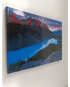 Kirjailijan Gerald Bryan Hall käytetty kirja Spectacular Canada