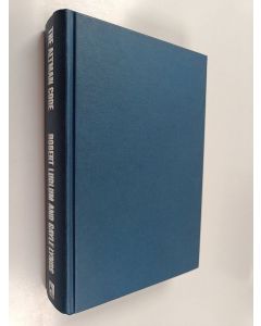 Kirjailijan Robert Ludlum käytetty kirja Altman code