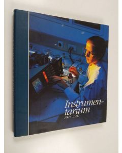 Kirjailijan Gunnar Soininen käytetty kirja Instrumentarium 1900-1950