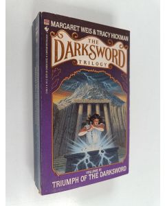 Kirjailijan Margaret Weis & Tracy Hickman käytetty kirja Triumph of the darksword