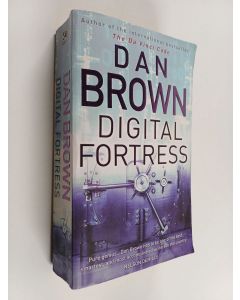 Kirjailijan Dan Brown käytetty kirja Digital Fortress