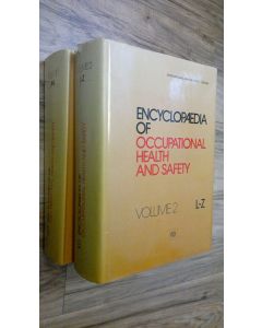 Kirjailijan Luigi Parmeggiani käytetty kirja Encyclopaedia of Occupational Health and Safety - vol. 1-2