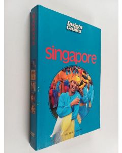 Kirjailijan Marcus Brooke käytetty kirja Singapore