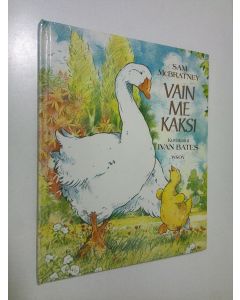 Kirjailijan Sam McBratney käytetty kirja Vain me kaksi