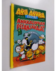 Kirjailijan Walt Disney käytetty kirja Aku Ankka Ekstra 7/2013