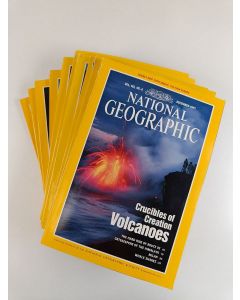 käytetty kirja National geographic vuosikerta 1992 (Toukokuun numero puuttuu)