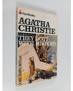Kirjailijan Agatha Christie käytetty kirja They Do it with Mirrors