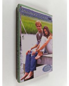 Kirjailijan C. J. Anders käytetty kirja Trouble in paradise