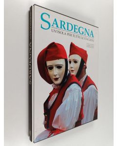 Kirjailijan Giulio Angioni & Caterina Lilliu ym. käytetty kirja Sardegna : Un'isola per tutte le stagioni