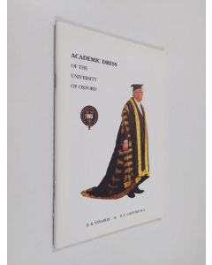Kirjailijan D. R. Venables käytetty teos Academic dress of the University of Oxford