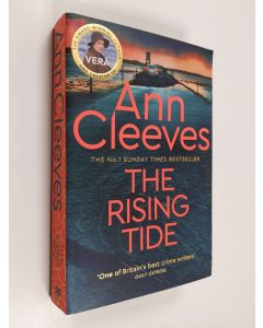 Kirjailijan Ann Cleeves käytetty kirja The rising tide