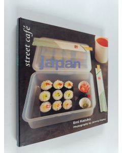 Kirjailijan Emi Kazuko käytetty kirja Street Cafe Japan