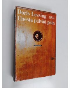 Kirjailijan Doris Lessing käytetty kirja Unesta päivää päin