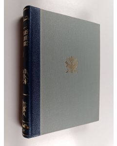 Kirjailijan N. V. Hersalo käytetty kirja Suojeluskuntain historia 2, Puolustuskelpoinen kansa : hätävarasta välttämättömyys