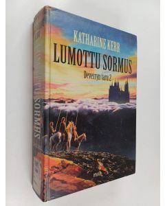 Kirjailijan Katharine Kerr käytetty kirja Deverryn taru 2, Lumottu sormus