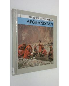 Kirjailijan Sharifah Enaya Ali käytetty kirja Afghanistan