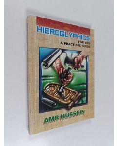 Kirjailijan Amr Hussein käytetty kirja Hieroglyphics