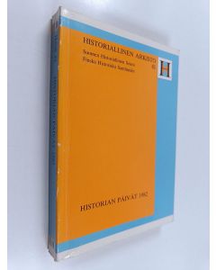käytetty kirja Historian päivät 6.-7.11.1982