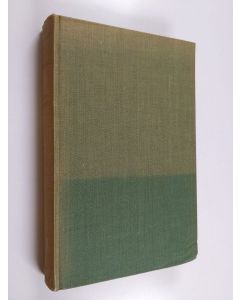 Kirjailijan Oscar Wilde käytetty kirja The epigrams of Oscar Wilde