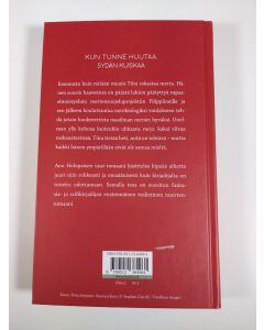 Kirjailijan Anu Holopainen uusi kirja Sydänhengitystä