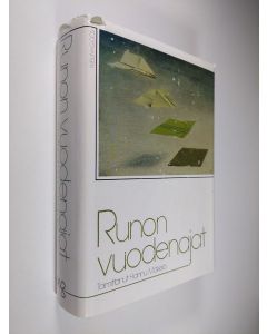 Tekijän Hannu Mäkelä käytetty kirja Runon vuodenajat