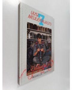 käytetty kirja Uusi neulekirjasto 7 : Fantasianeuleita
