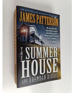 Kirjailijan James Patterson & Brendan DuBois käytetty kirja The Summer House